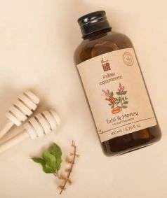 Tulsi & Honey Herbal Shampoo, 6.76 oz.